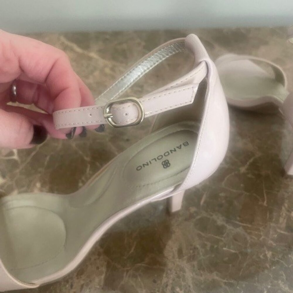 Bandolino Madia Nude Patent Leather Ankle Strap Kitten Heel Sandals – Size 7 - Picture 9 of 12